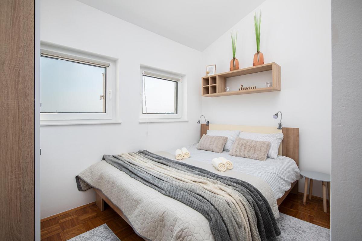 Apartment Aston Пула Экстерьер фото